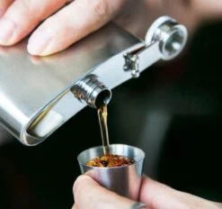 6x Rvs Shot Bekertjes - Borrelglaasjes - Thee/ Koffie Beker - Shotjes Met Leren Case - Bekers 30 ML -Campingaz winkel 1200x1126 3