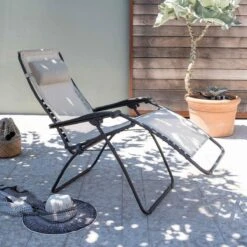 Lafuma RSXA Clip - Relaxstoel - Verstelbaar - Inklapbaar - Zero Gravity - Ocean 21 Lafuma RSXA Clip - Relaxstoel - Verstelbaar - Inklapbaar - Zero Gravity - Ocean -Campingaz winkel 1200x1200 236