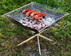Firekorf + Grill + Spit : Opvouwbare Vuurkorf / Vuurschaal Met Rooster En Spit - Draagbare BBQ - Opbergtas - Kampeer Grill - Kookset -Campingaz winkel 1200x946